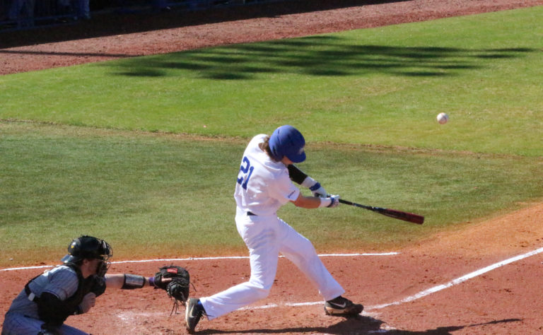 Baseball: Errors, late mistakes cost Blue Raiders in 6-5 loss