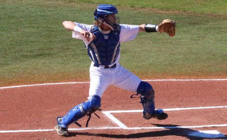 Baseball: Hagenow overcomes freshman wall, provides steady presence behind the plate for MTSU