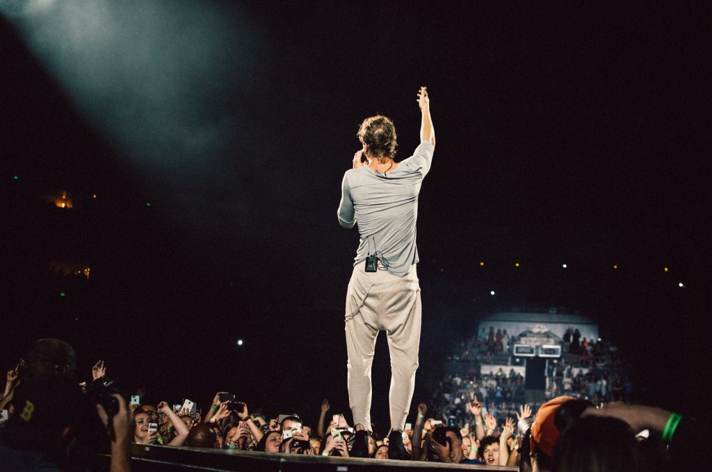 Dan Reynolds of Imagine Dragons performs at Bridgestone Arena in Nashville, Tenn. on Wednesday, June 8, 2015, The performance was part of the band's "Smoke + Mirrors" tour. (MTSU Sidelines / Andre Rowlett)