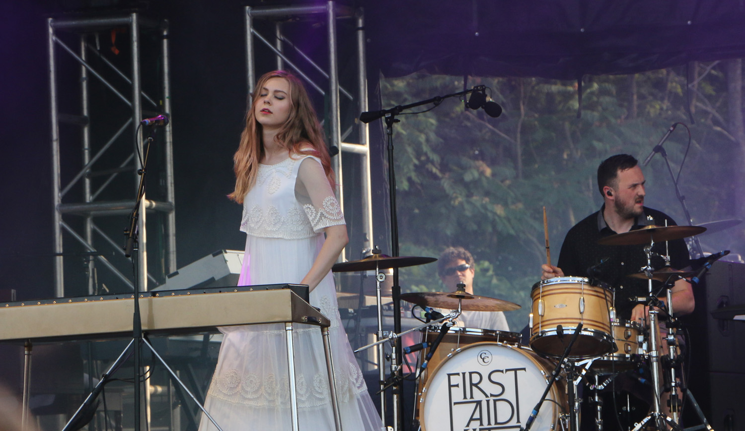 Johanna Söderberg, left, and Scott Simpson, right, of First Aid Kit perform at the Sloss Music & Arts Festival in Birmingham, Ala., on Saturday, July 18, 2015. (MTSU Sidelines / John Connor Coulston)
