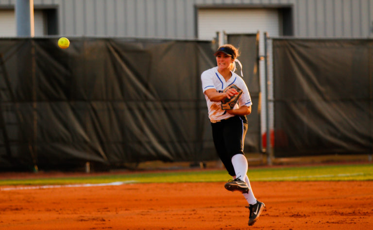 Softball: Jennings, Smith lead Blue Raiders to 7-2 victory over Belmont