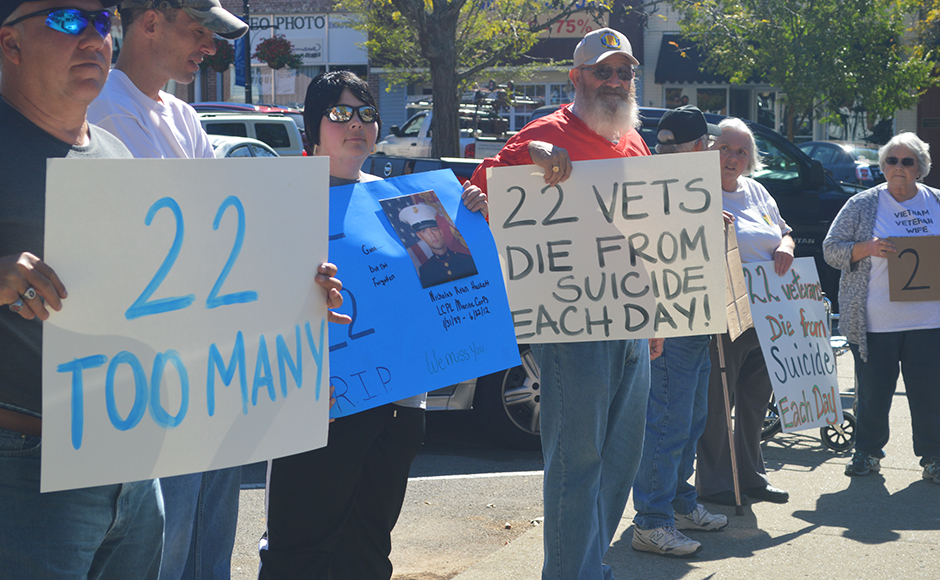 Group Gathers on Murfreesboro Square to Raise Awareness of Veteran Suicide