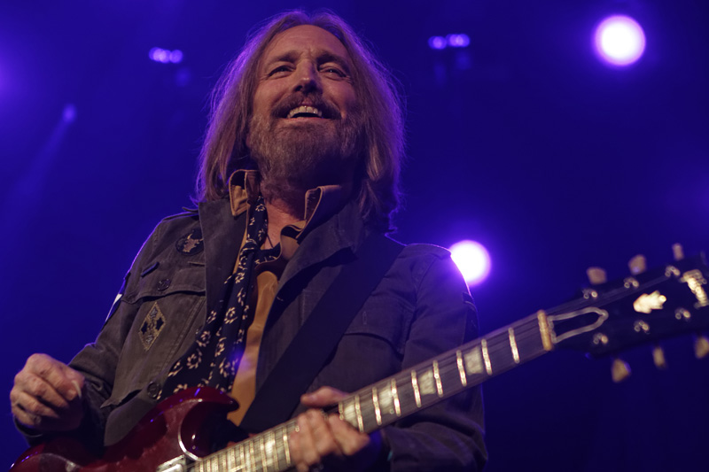 Tom Petty and the Heartbreakers Hit Nashville’s Bridgestone Arena