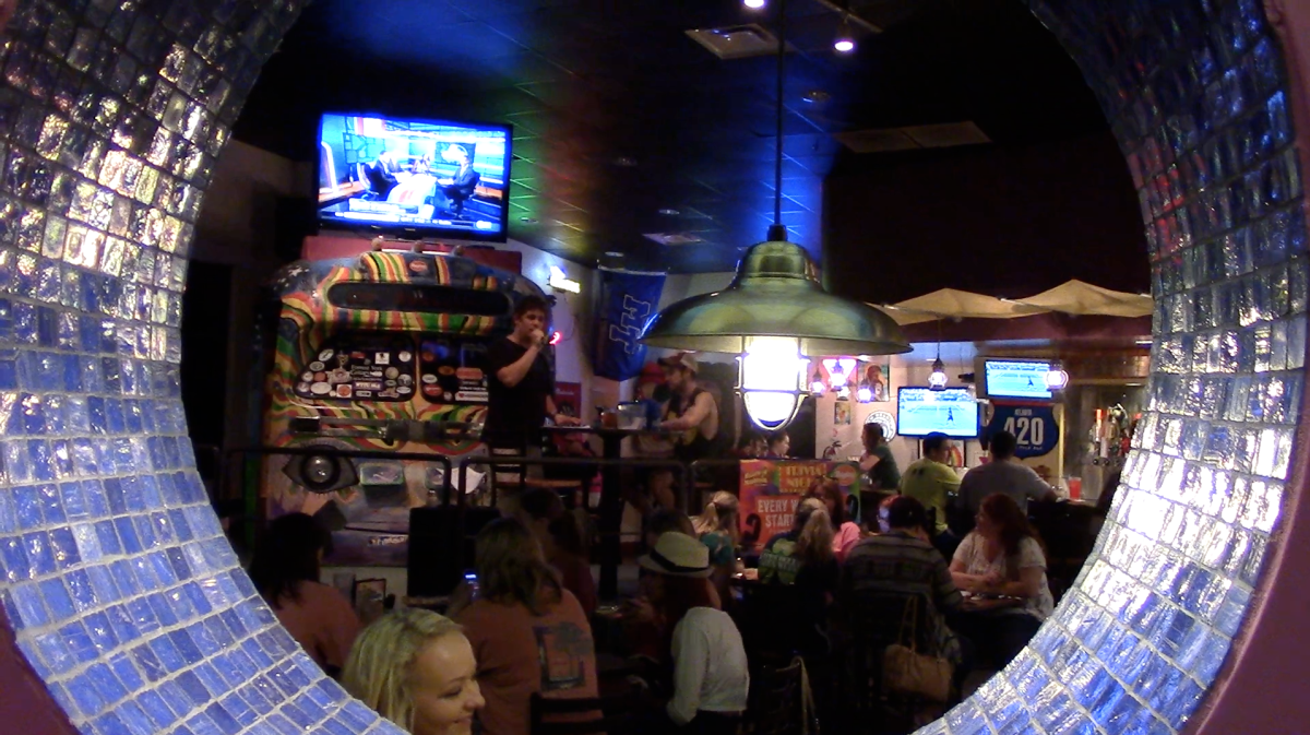 MTSU PanHellenic held their first recruitment event at the Mellow Mushroom Tuesday Night. 