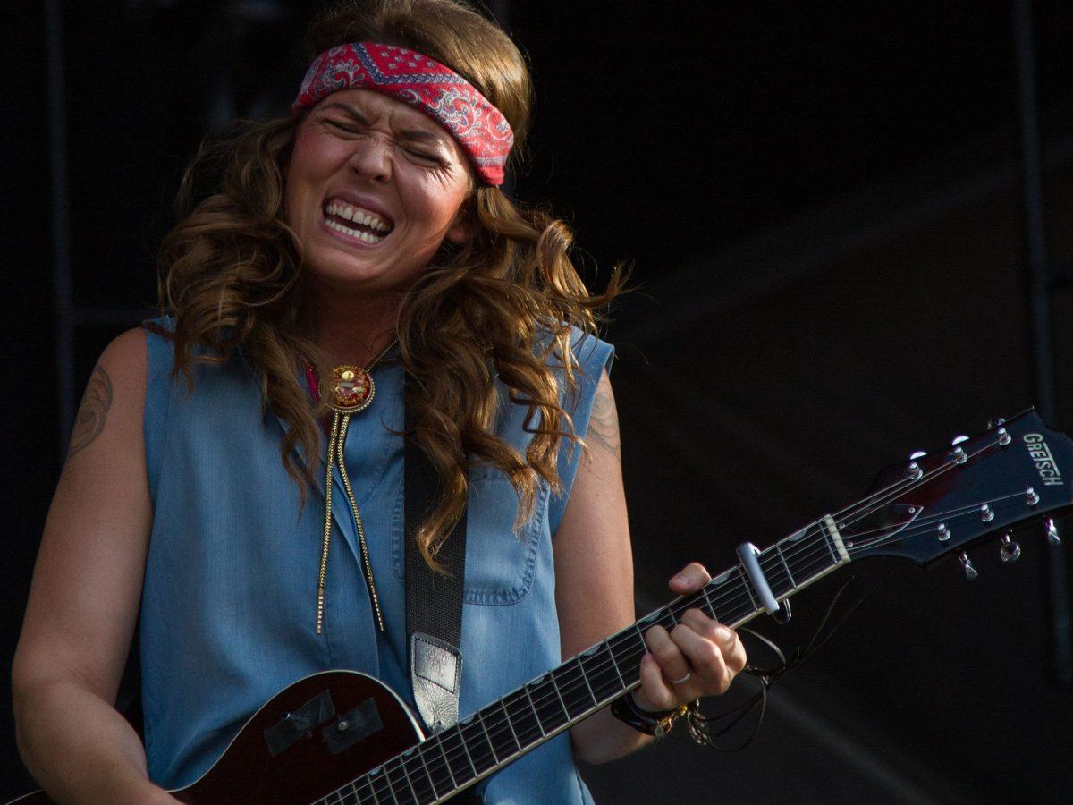 MTSUSIDELINES_Lifestyles_Music_Bonnaroo2015_BrandiCarlile3_MattMasters