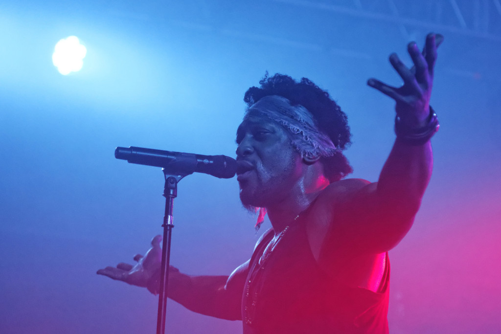 D'Angelo performs with the Vanguard at the Bonnaroo Music and Arts Festival in Manchester, Tenn. on Saturday, June 13, 2015. (MTSU Seigenthaler News Service / Gregory French)