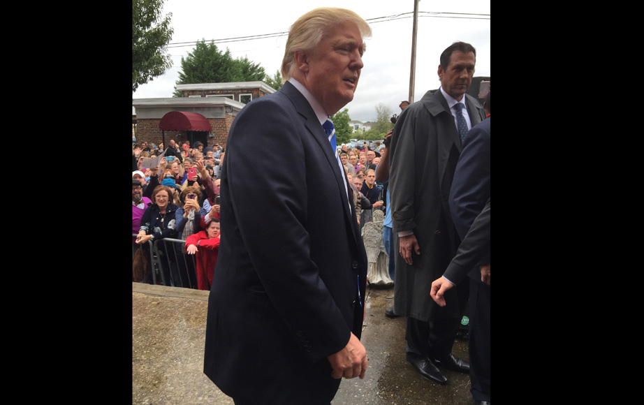 Donald Trump pulls large crowd at rally in Franklin Tennessee