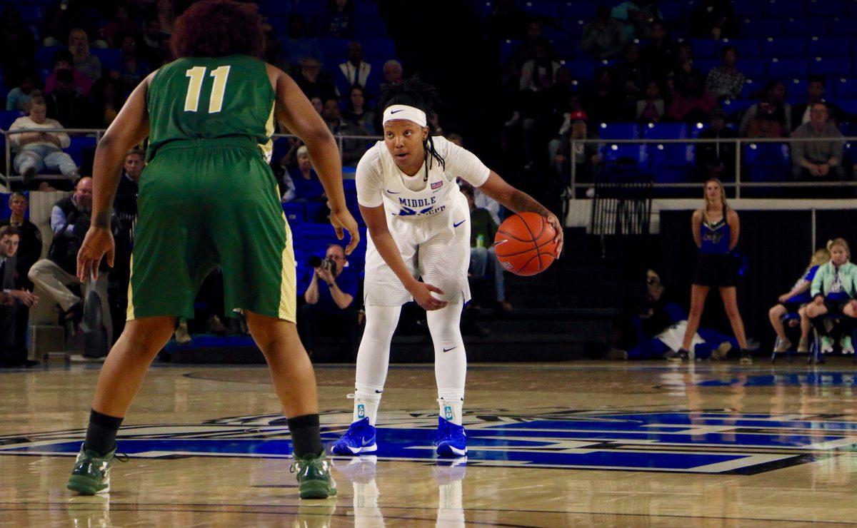 Petty managing the offense in a game against UAB on Sunday, Feb. 26, 2017. (Devin P. Grimes/MTSU Sidelines)