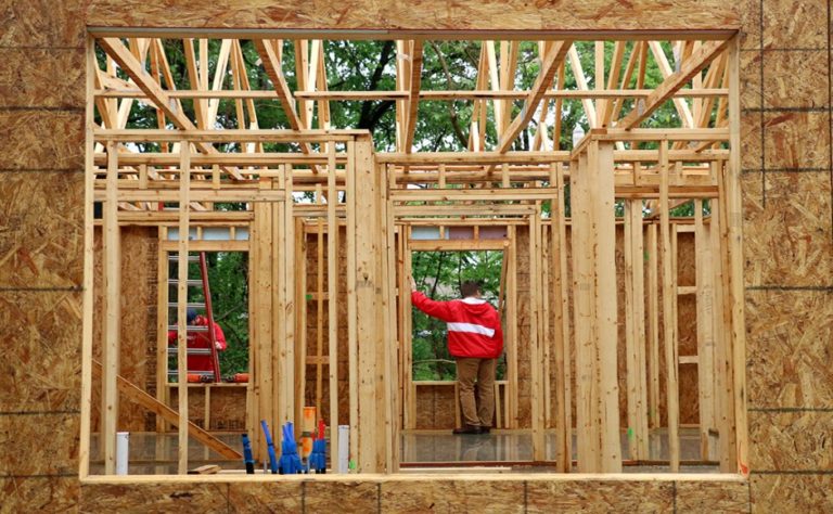 MTSU Kappa Sigma participates in house build for alumnus, Habitat for Humanity