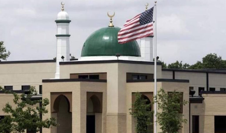 ‘We are your neighbors’: MTSU student reflects on Islamic Center of Murfreesboro vandalism