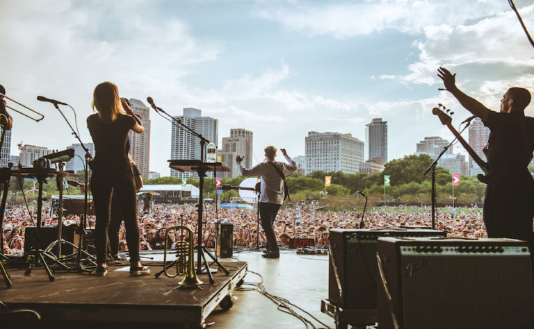 Lollapalooza blows fans away with first day’s performances