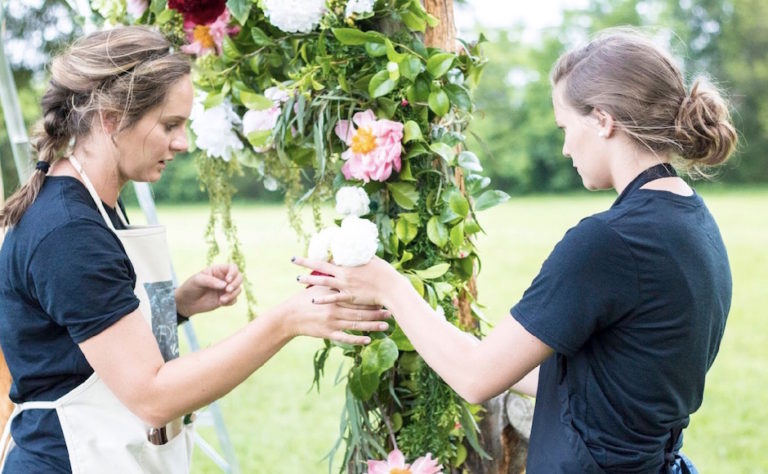 MTSU alumna’s new flower company brings brides’ Pinterest boards to life