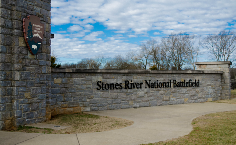 Fatal motorcycle crash kills Murfreesboro resident near Stones River National Battlefield