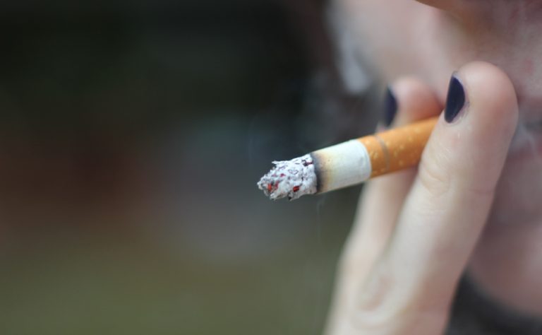 Bill to raise smoking age to 21 introduced in Tennessee legislature