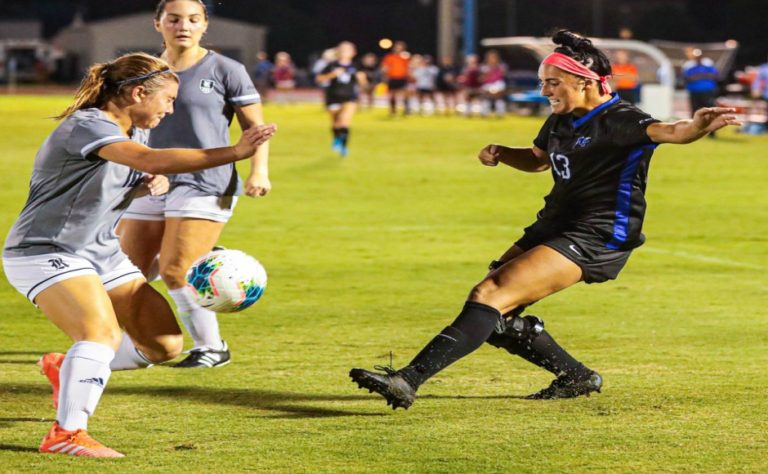 Women’s Soccer: North Texas breezes by MTSU for record 52nd consecutive conference home win.