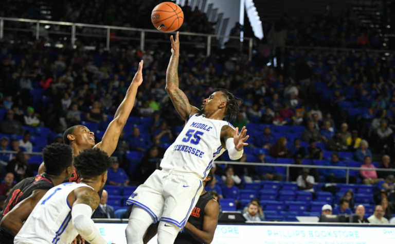 Men’s Basketball: Blue Raiders shrug off slow start in opening game blowout
