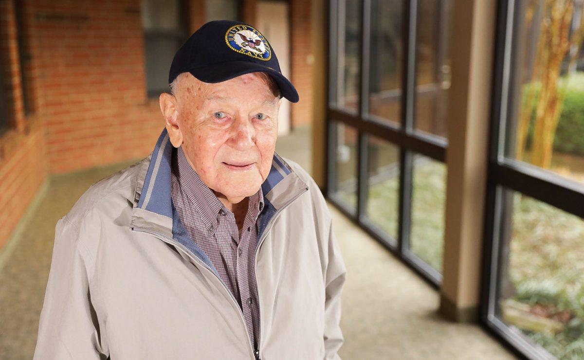 Bill Allen, D-Day survivor and Murfreesboro native, tells his story of how his ship sank 76 years later. (Megan Cole/MTSU Sidelines) 