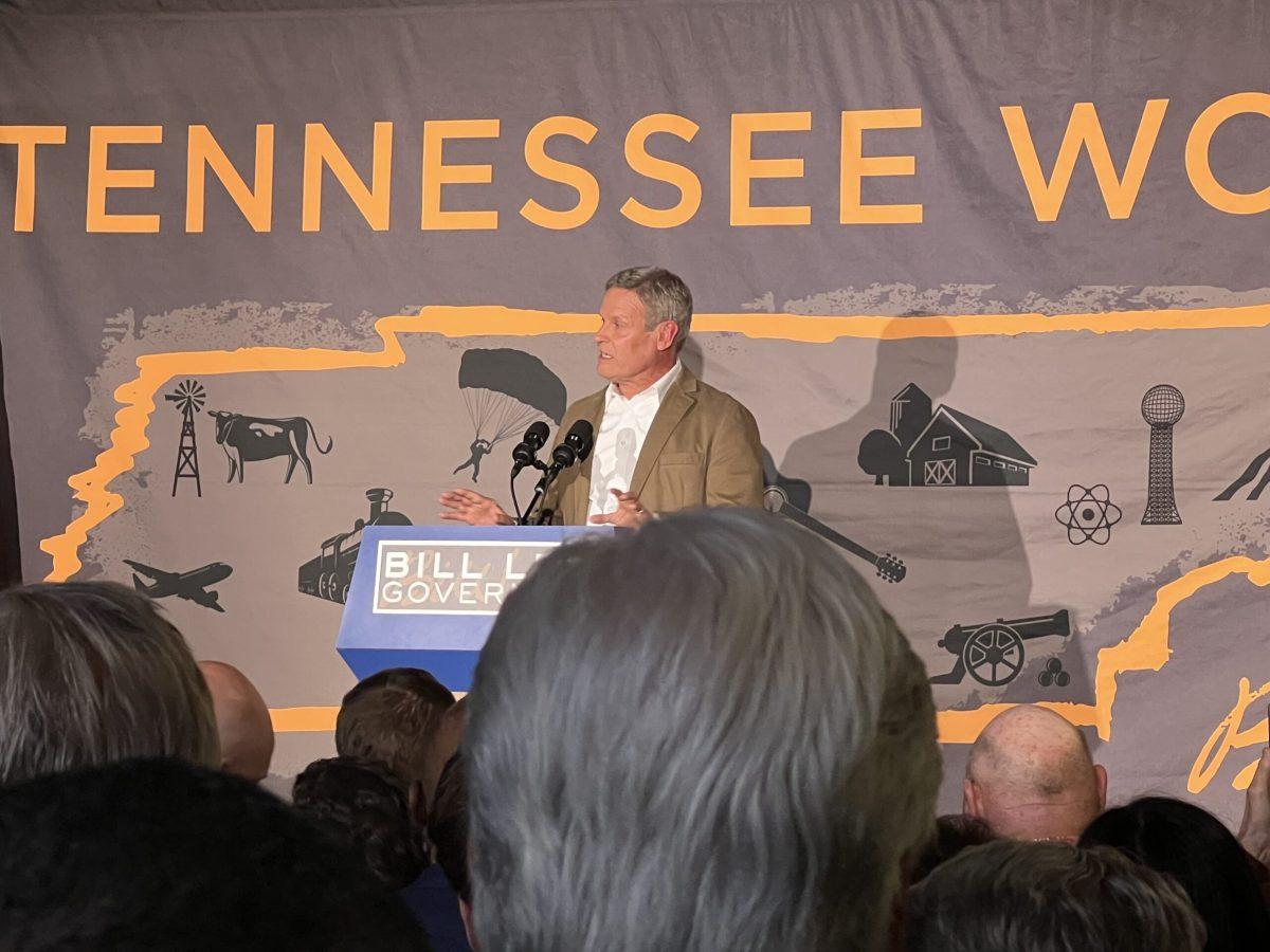 Tennessee Gov. Bill Lee addresses a crowd of media and guests in Franklin at his 2022 election event. (Photo by Matthew Giffin)