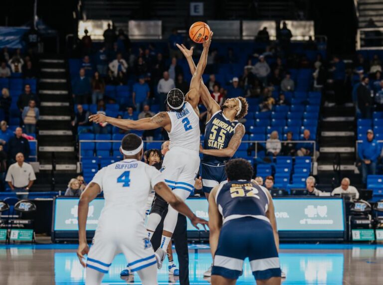 Middle Tennessee pressure suffocates the Racers