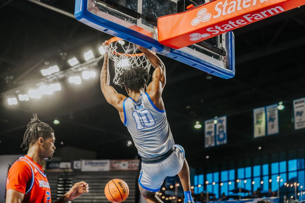 Elias King dunks the ball in MTSU's 63-48 win over Louisiana Tech. (Photo by Cameron Wimberly/MTSU Athletics)