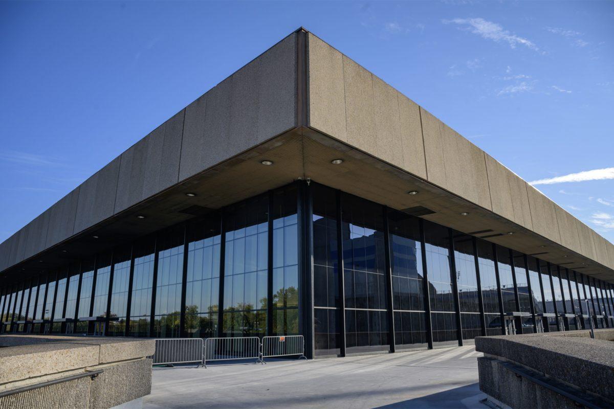 This view of the east side of Murphy Center at Middle Tennessee State University shows the numerous panels of SageGlass smart windows that were installed to reduce the glare and heat inside the facility by automatically tinting and clearing in response to the sun. (MTSU photo).