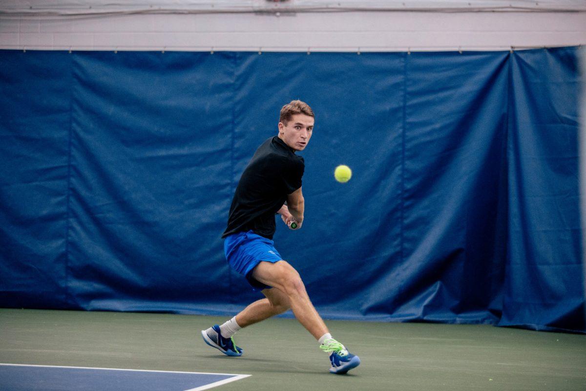 Leo Raquin winds up to return the ball. (Photo by MTSU Athletics)