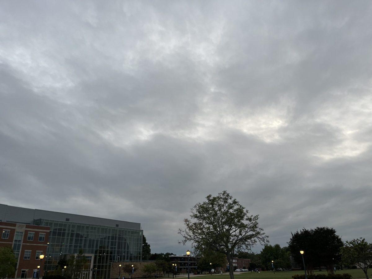 The skies turn a dark gray as the hurricane affects the weather in Murfreesboro, Tennessee (Photo by Jenene Grover)