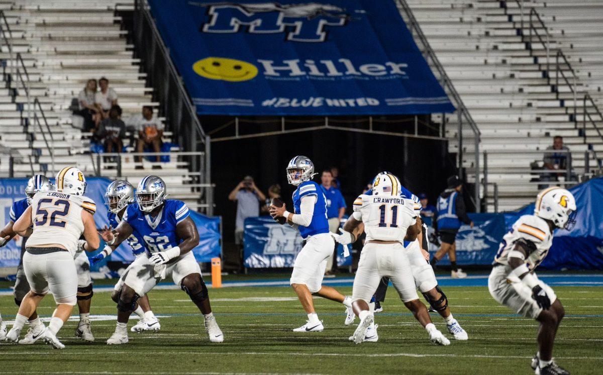 Vattiato looks to throw vs Tech, 8-31-2024. (Photo by Myles Valrie)