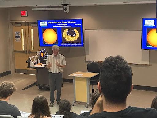 Middle Tennessee State University professor Chuck Higgins delivers the first Star Party lecture of the semester at MTSU in Murfreesboro, Tennessee. Photo by Lily Wilson.