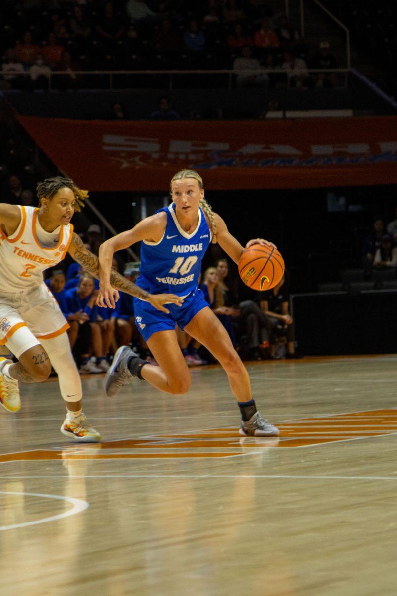 Jalynn Gregory (10) drives to the basket, 11-12-2024. 
