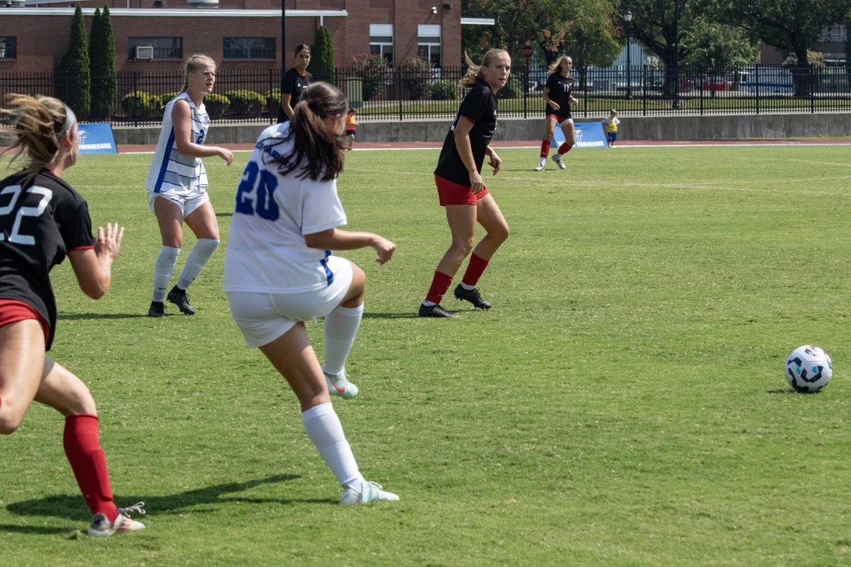 MTSU's Idun Kvaale makes a pass against Jacksonville State, at Dean A. Hayes Track and Soccer Stadium on Sept. 21, 2025.