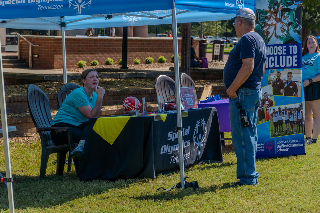 A man speaks to a representative from Special Olympics Tennessee at the
MTSU V olunteer Fair in Murfreesboro, Tennessee on Tuesday, Sept. 30, 2025