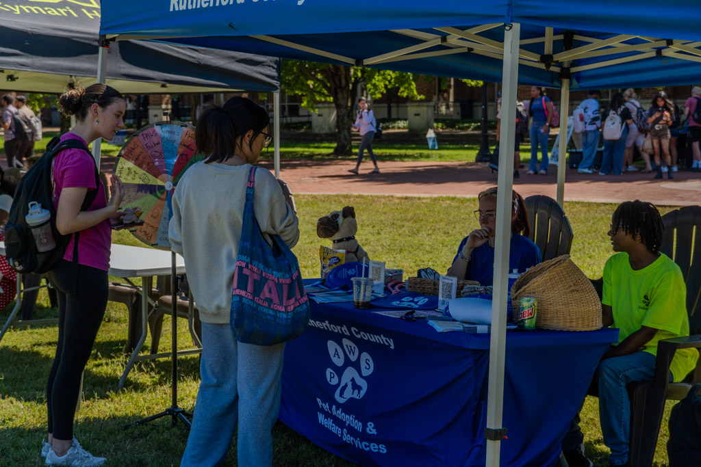 Students speak with Rutherford County Pet Adoption and Welfare Services
at the MTSU V olunteer Fair in Murfreesboro, Tennessee on Tuesday, Sept. 30, 2025
