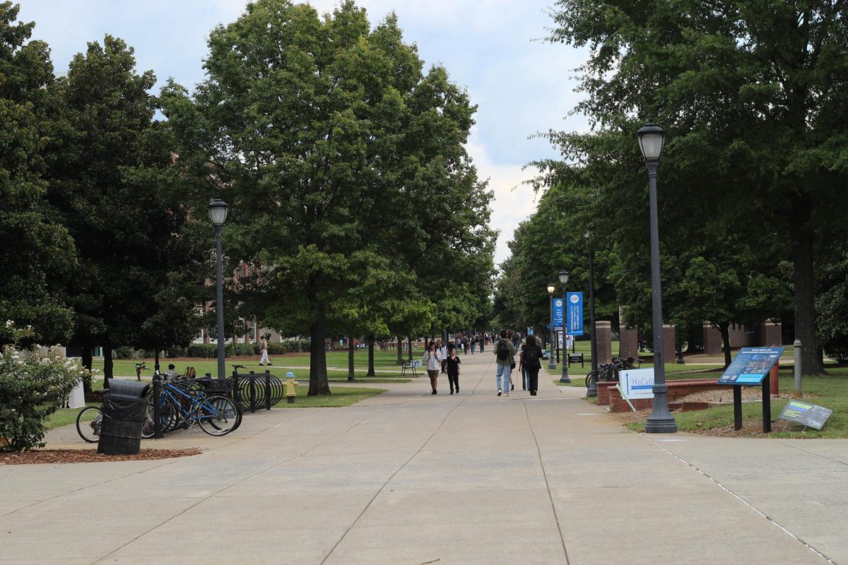 Students walking on the MTSU Campus. 9/11/2025