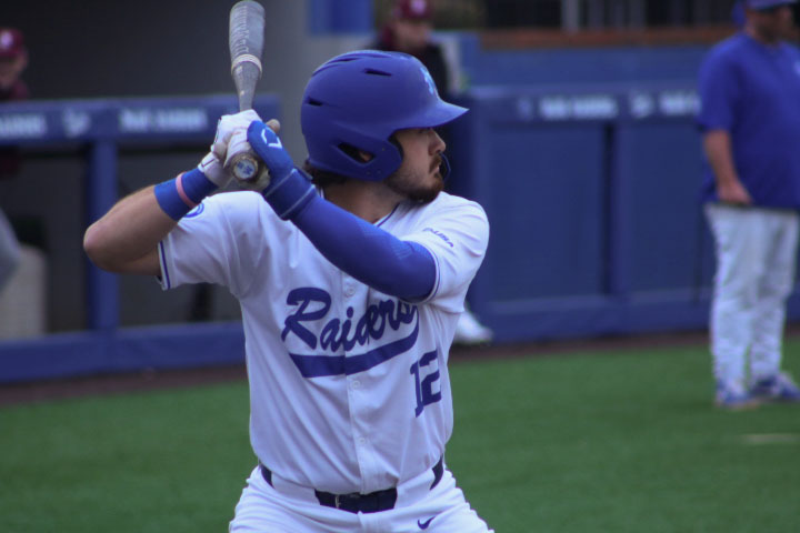 MTSU infielder, Dean O’Neill, batting against the Bellarmine Knights at the Reese Smith Jr. Field on Feb. 14, 2026. 