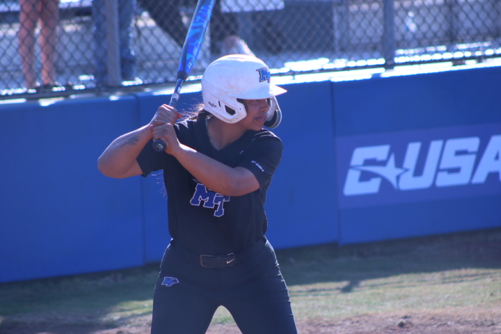  MTSU Kennedy Chatman batting against the University of Akron at Blue Raider Softball Field on Feb. 28, 2026.
