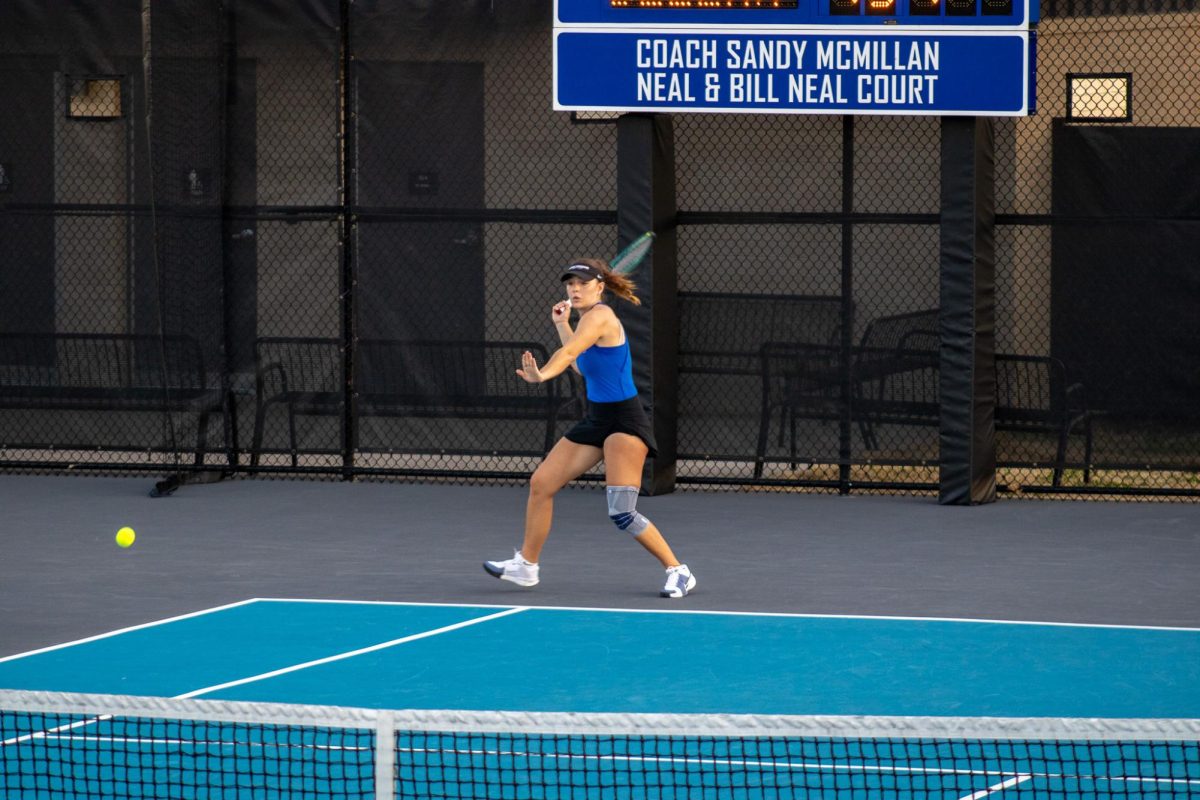 Lena Peyer sets to return a forehand against Bellarmine University at the MTSU Tennis Complex on Feb. 28, 2026.