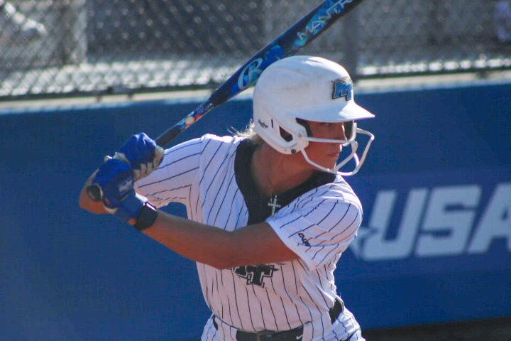 MTSU outfielder Mady Pint batting against the Louisiana Bulldogs at Blue Rader Softball Field on Apr. 3, 2026. 